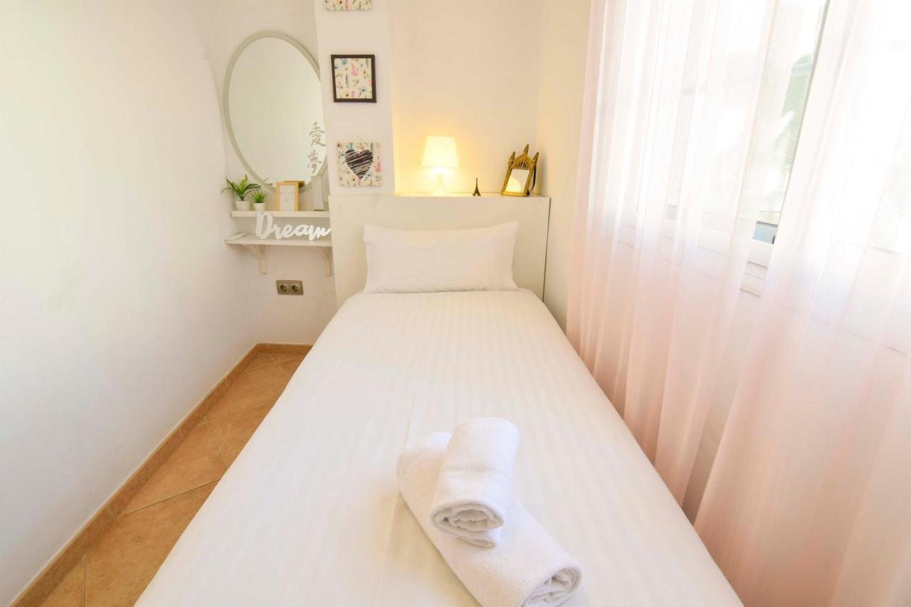 Letmalaga Banos Del Carmen One Apartment Ngoại thất bức ảnh